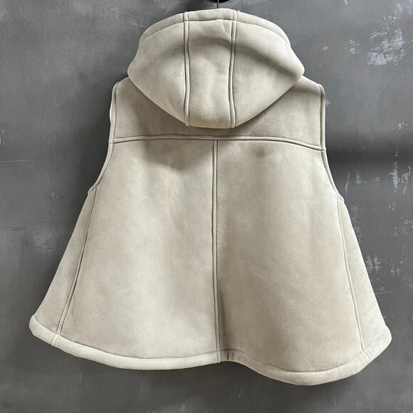 Loewe 2025 new fur vest - Picture 9 of 9